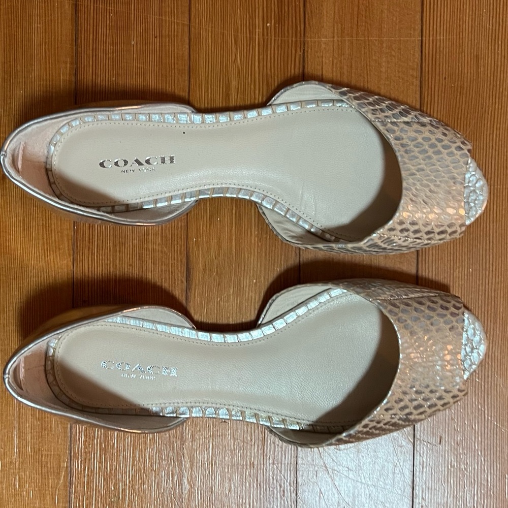Authentic Coach Snakeskin flats